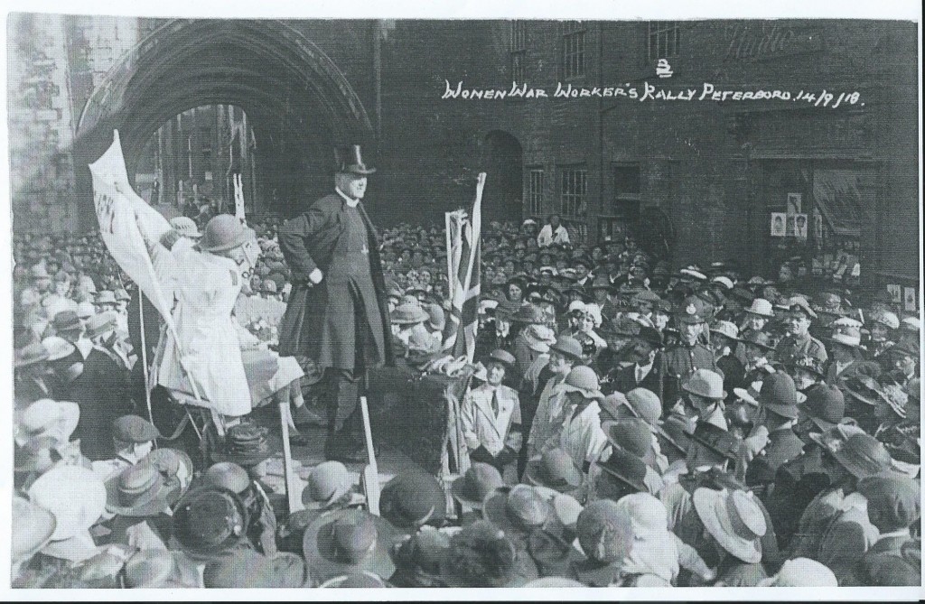 WW1 Land girls and others addressed by Bishop at Women War Workers Rally, 14 Sept 1918