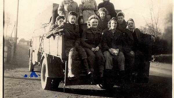 Olive Guzelf (nee Russell) in the middle of the top row and fellow Land Girls. Source: Debbie Cardigan