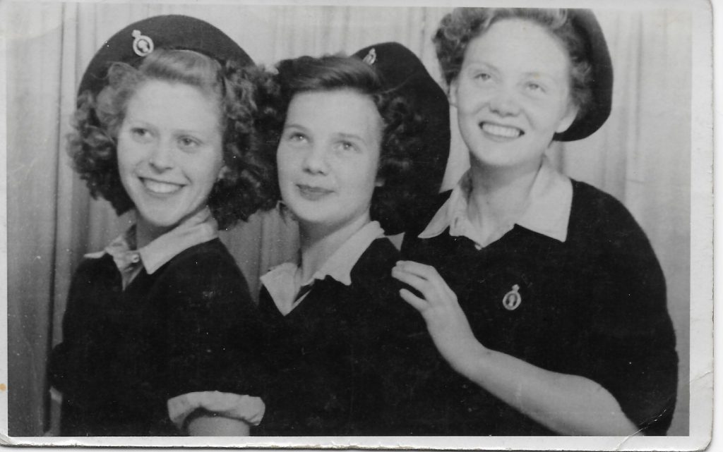 Violet May Budd, Florrie Holl, Martha Coulman