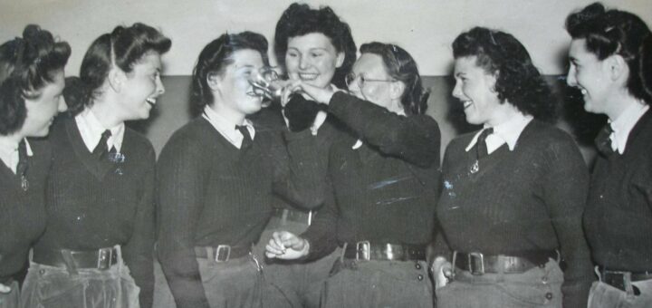 Land-girls-at-Potton-hostel-celebrate-success-in-an-inter-hostel-competition-in-1943