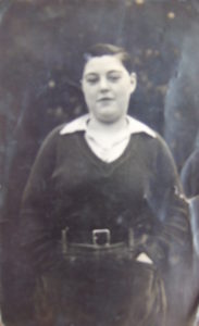 Joycelyn Betty Theobald (née Mumford) when she was 17yrs old in 1943.