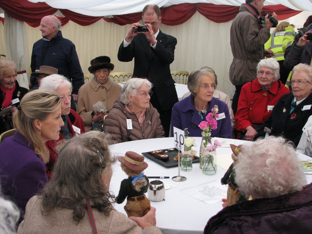 Sheffield Land Army Girls - Feb 2009 Celebrations at the Sheffield Town Hall with the Lord Mayor, Jane Bird