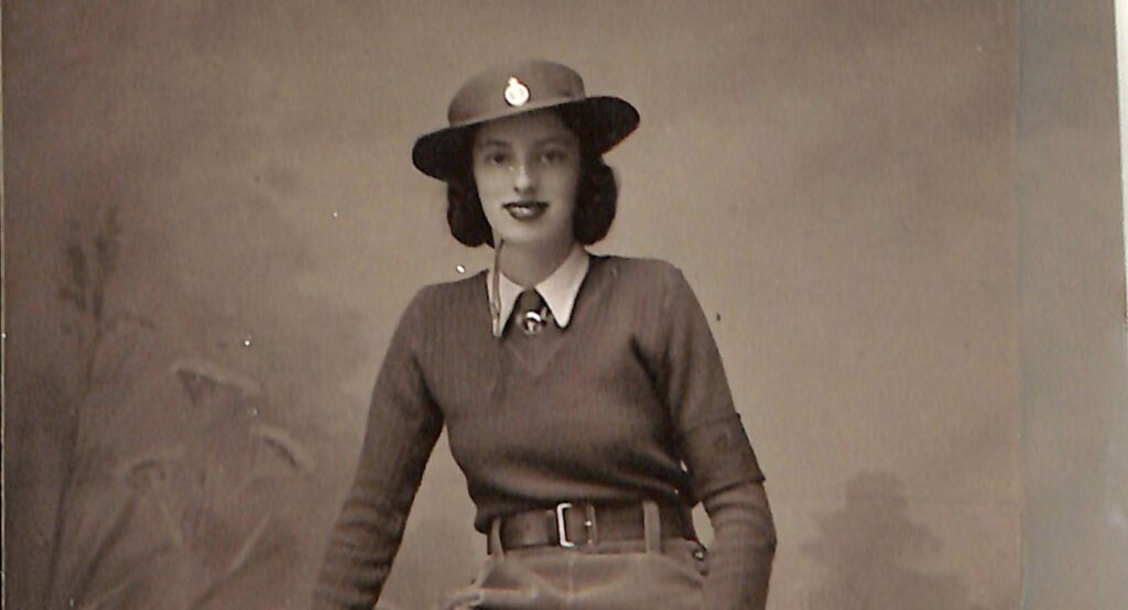 Mary Linda Haynes in her WLA uniform, 1940s