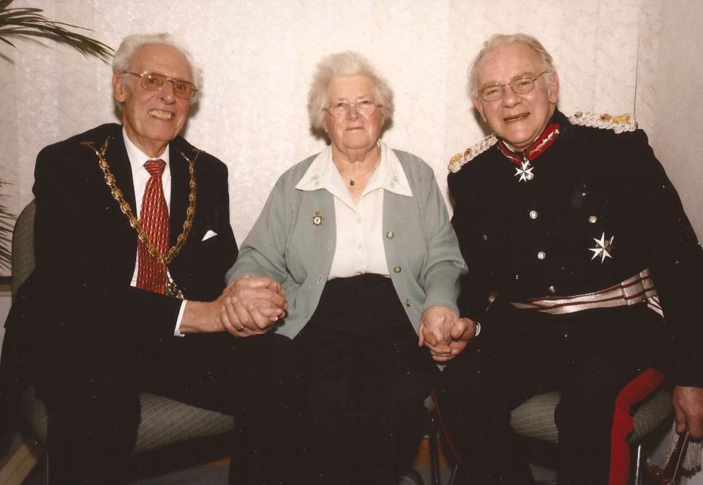 Florence Louisa Mullender with Mayor of Thurrock & Lord Lieutenant of Essex