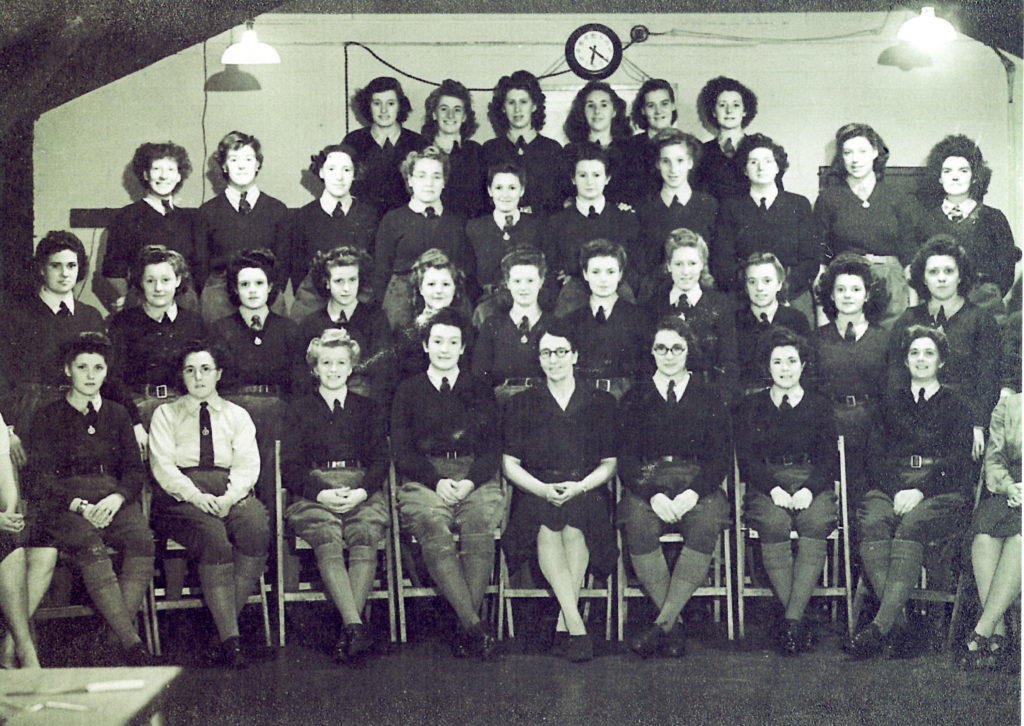 Land Girls inside a WLA hostel