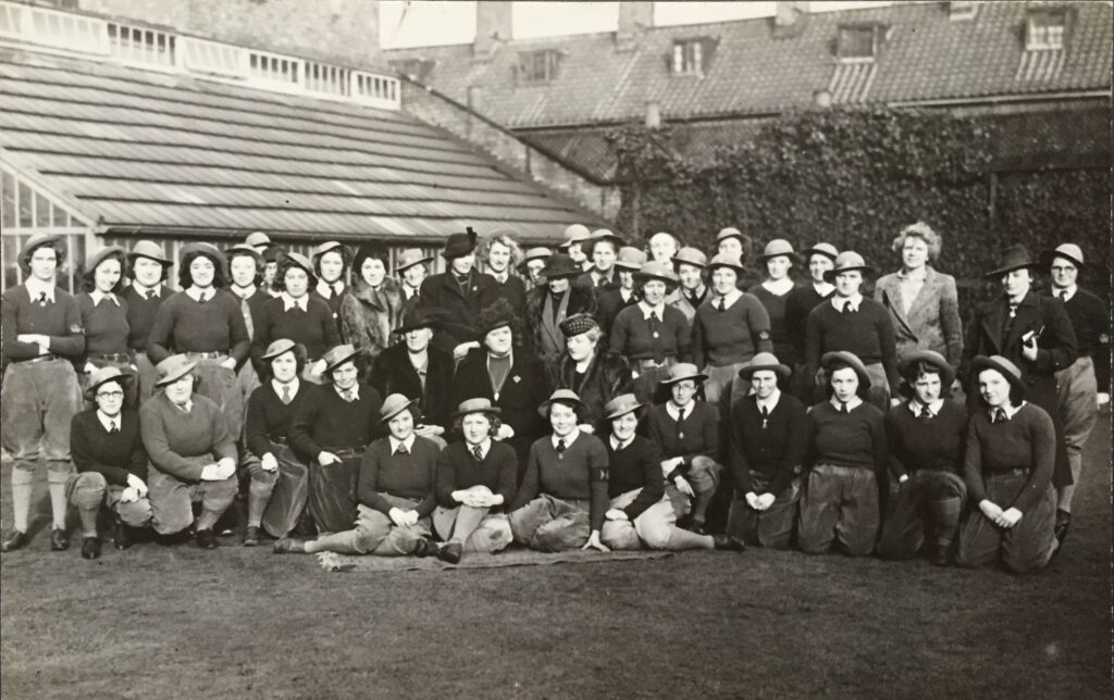 Land Girls in Worlaby